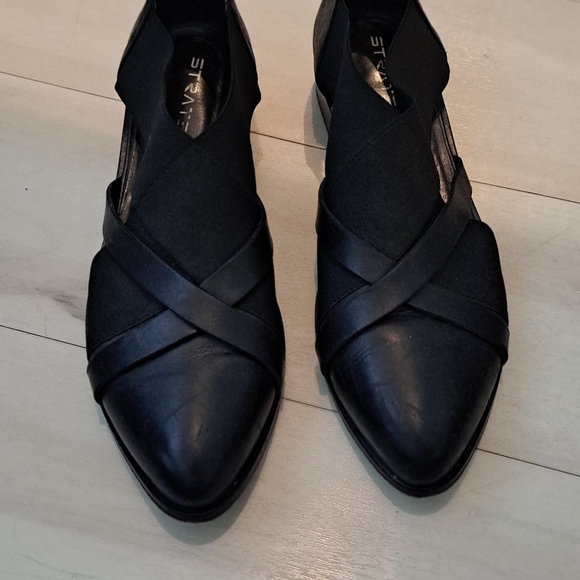 Strategia Italian womens black leather slip on shoes, size 40EU - Picture 2 of 8